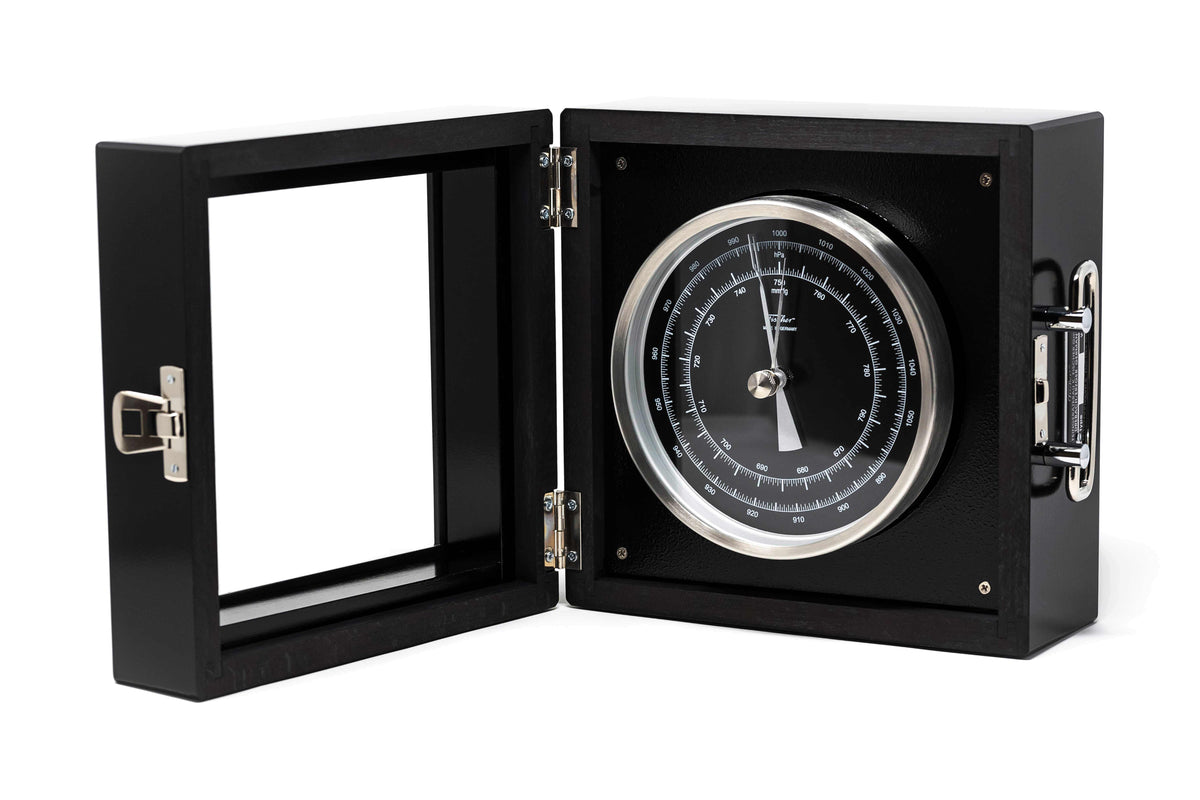 Black Special Edition - Aneroid Precision Barometer